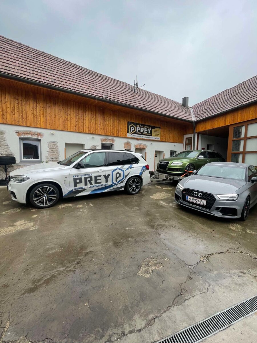 Firmenwägen von KFZ-Service PREY